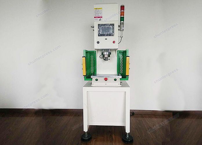 A Servo Press 1