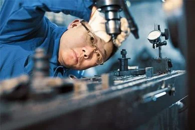 Engineering & Manufacturing